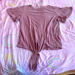 Am selling this shirt